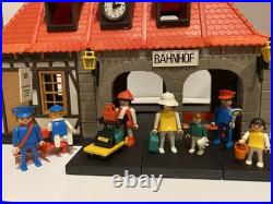 Playmobil 4300 Bahnhof Train Station Set Complete Box and Booklet 1989 Vintage Playmobil 4300 Bahnhof Train Station Set Complete Box and Booklet 1989 Vintage