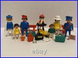 Playmobil 4300 Bahnhof Train Station Set Complete Box and Booklet 1989 Vintage Playmobil 4300 Bahnhof Train Station Set Complete Box and Booklet 1989 Vintage
