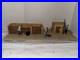Pola_LGB_G_Scale_Coal_Station_Platform_Building_W_People_For_Train_Set_Layout_01_eg