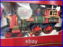 Pre-OwnedNew Bright 2009 Holiday Express Classic Animated Train SetNo. 284