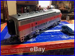 RARE! USA Trains G Scale Western Pacific Locomotive SET AB With EXTRA Locomotive