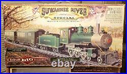 Suwannee River Electric Train Set G Scale 4-6-0 Steam Locomotive Tender Bachmann