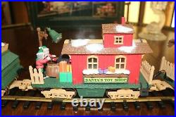 The HOLIDAY EXPRESS Animated Christmas Train Set #384 1996 G Scale