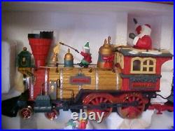 The New Bright Holiday Express Animated Train Set 384 Lights & Music / 100%