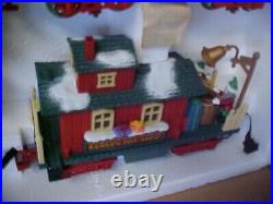 The New Bright Holiday Express Animated Train Set 384 Lights & Music / 100%