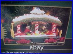 The New Bright Holiday Express Animated Train Set 384 Lights & Music / 100%