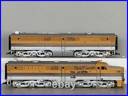USA Trains Denver Rio Grande Western ALCO PA/PB Diesel Loco Set R22400-2 G-Scale