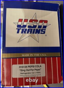 USA Trains G Scale 8 Piece Pepsi Train Set