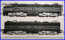 USA Trains G Scale R22402-1 PA PB Diesel Set New York Central #4202, 4302