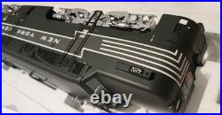 USA Trains G Scale R22402-1 PA PB Diesel Set New York Central #4202, 4302