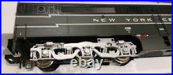 USA Trains G Scale R22502-1 PA-1 Diesel Engine Set New York Central #4200