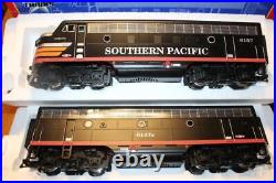 USA Trains G Scale Southern Pacific Black Widow F7a/b Set (#6157/6157b) R22287