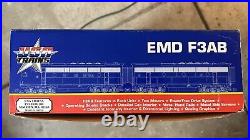 USA trains EMD F3 A/B set Burlington CB&Q G scale