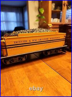 Usa trains g scale steam locomotive tender boxcar and caboose run great