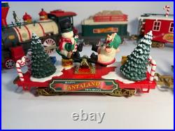 VINTAGE 1997 Christmas Santaland Musical Animated Train Set G Scale, New Bright