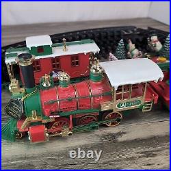 VTG New Bright 1986 North Pole Train & Tracks Set G Scale Battery Operated Music