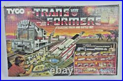 Vintage 1985 TYCO HO Scale The Transformers G1 Train & Battle Set #7430