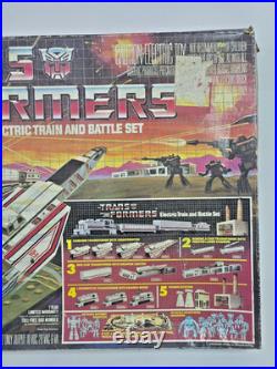 Vintage 1985 TYCO HO Scale The Transformers G1 Train & Battle Set #7430