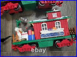 Working Dillard's Trimmings Animated Christmas Train Set G Scale By New Bright
